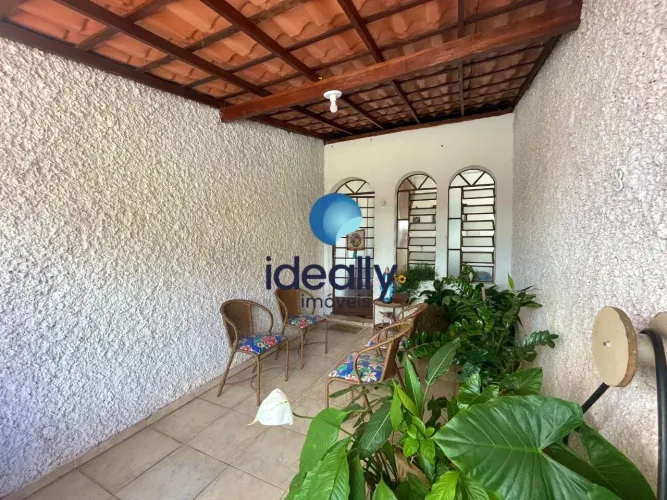 CASA GEMINADA ENTRADA INDIVIDUAL I 107 M² I 2 QUARTOS I 2 BANHEIROS I 1 VAGA