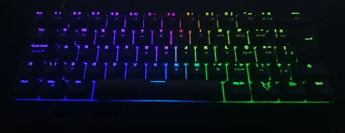 Teclado Husky Blizzard switch gateron blue