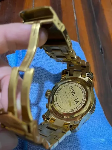 INVICTA