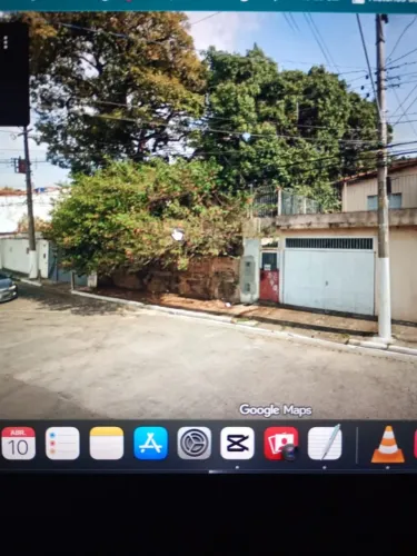 2 Casas, precisa de reforma, area total 315 m2- Área do terreno 16 x 50=800m2