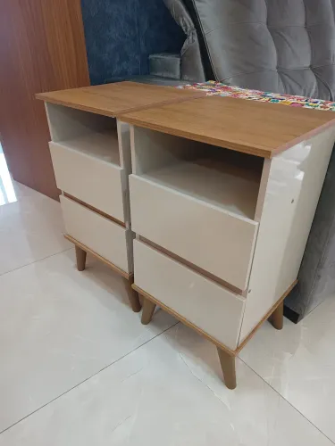 Mesa de cabeceira