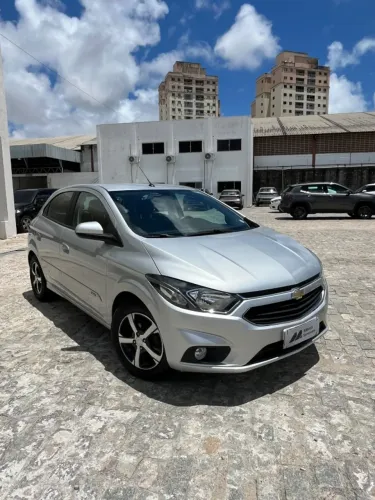 Chevrolet Onix Hatch LTZ 1.4 8V Flex Mec. 4P 2019