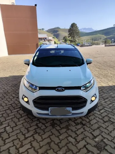 Ford Ecosport Freestyle 1.6 16V Flex 5P 2014