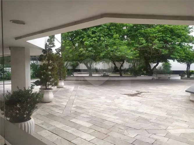 Apartamento à venda com 2 quartos no condomínio Labitare, São Paulo - SP