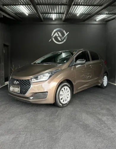 Hyundai HB20 Unique 1.0 Flex 12V Mec. 2019