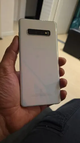 S10 plus