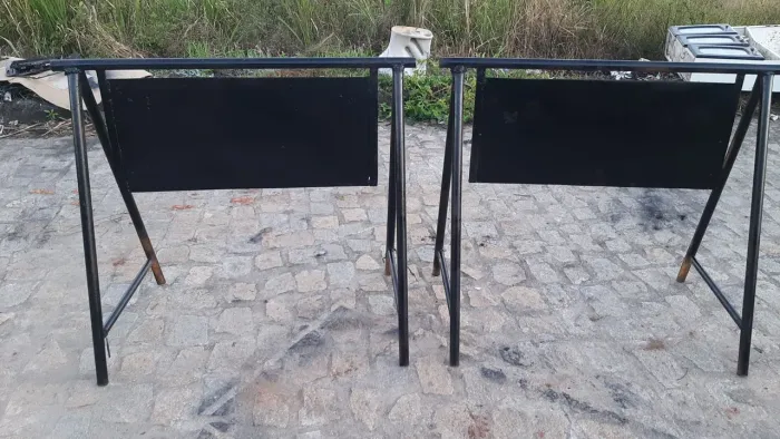 Placas