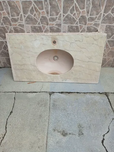 Vendo pia de banheiro