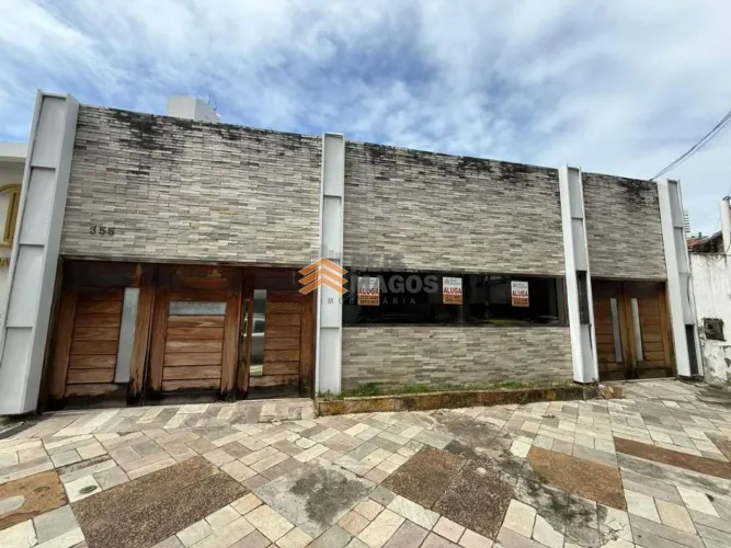 Casa para alugar, 230 m² por R$ 6.800/mês - Petrópolis - Natal/RN