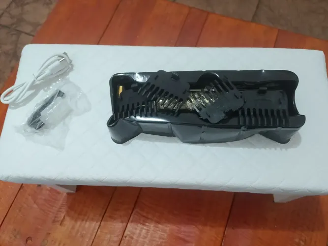 Máquina de cortar cabelo profissional e digital