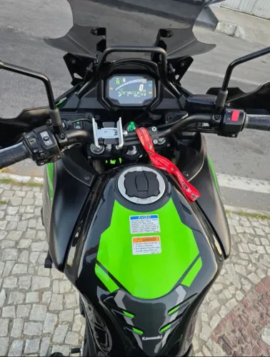 MOTO KAWASAKI 650 GT NOVÍSSIMA 