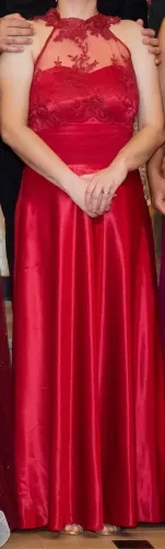 Vestido longo seminovo (usado 2 vezes)