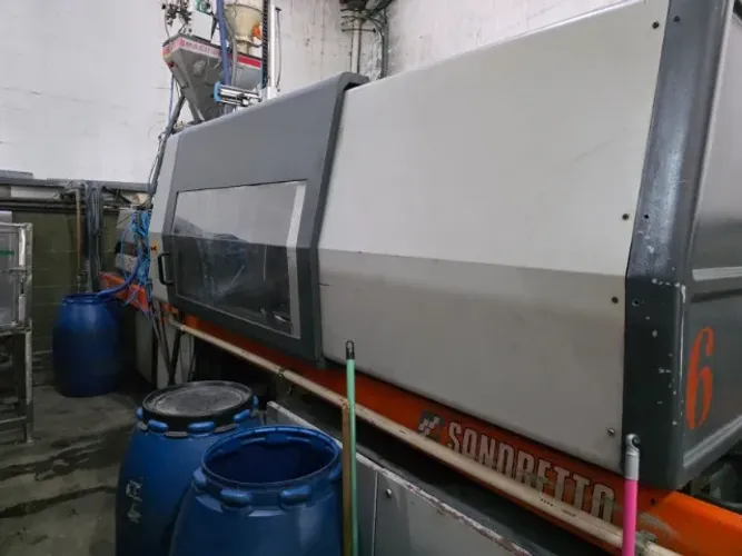 Maquina Injetora Termoplastica Sandretto 200, 200T, 1998