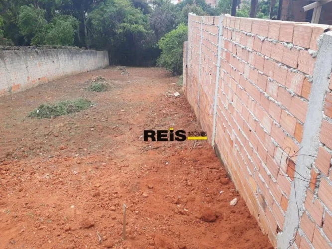 Terreno à venda, 700 m² por R$ 210.000 - Vila Helena - Sorocaba/SP