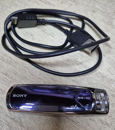 Sony Walkman NW-S705F 2GB Original - Vintage - Funcionando Perfeitamente<br>Descrição