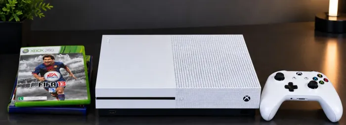 XBOX ONE S 1 TB 
