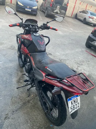 Honda NX 4 Falcon 400 2008