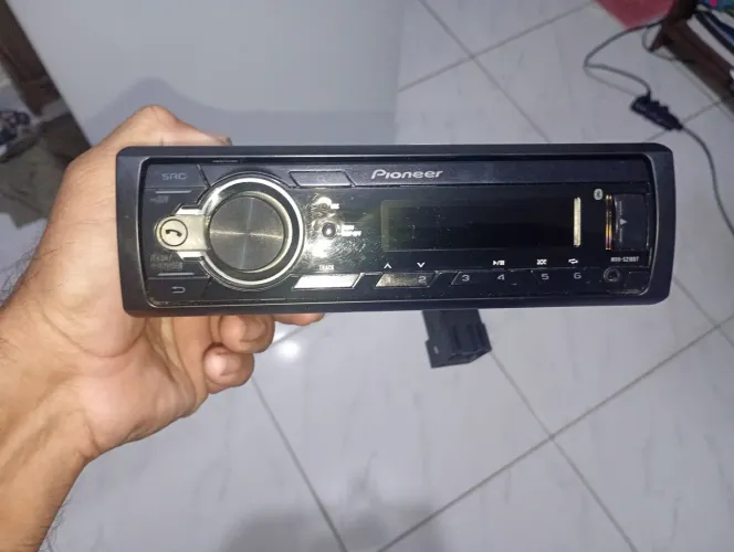 Pioneer USB e bluetooth 