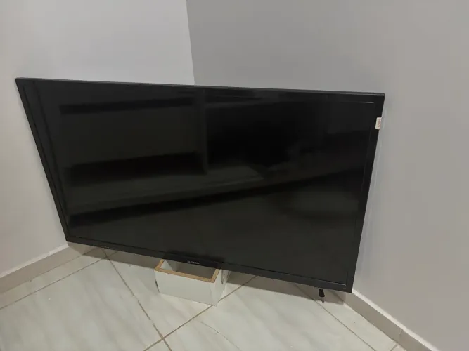 Tv 48 polegadas não é smart