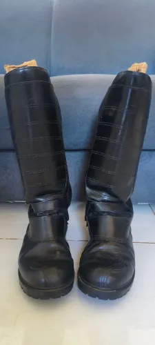 Botas de motociclista cano longo