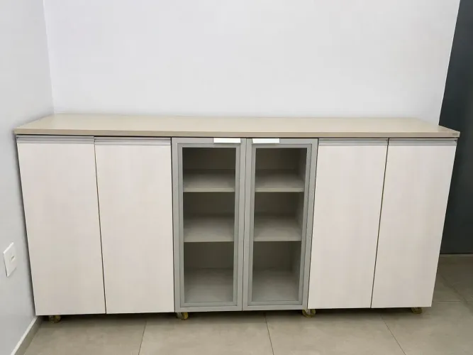 Balcão estetica/consultorio/casa 2,00×0,50 conservado