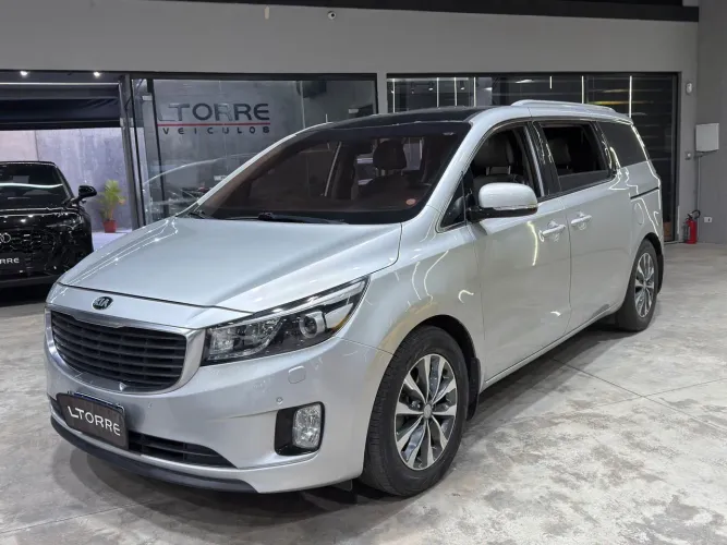Kia Motors Grand Carnival EX 3.3 V6 24V 270cv Aut. 2016