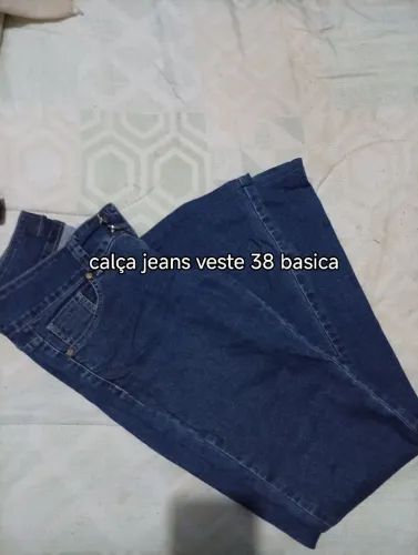 Roupas a preço único 20 reais a peça