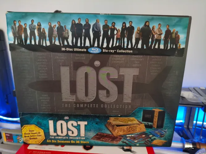 Giftset Bluray LOST Série Completa