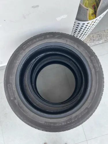 3 Pneus em ótimo estado (2 pirelle e 1 speedmax)