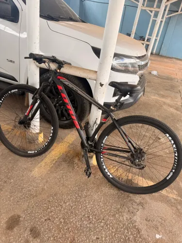 Bicicleta Aro 29 - Muito Conservada 