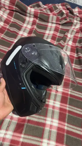 Vendo capacete axxis tamanho 60