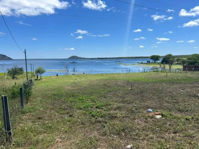 ? TERRENO À VENDA NA BEIRA DO RIO SÃO FRANCISCO! ?<br>