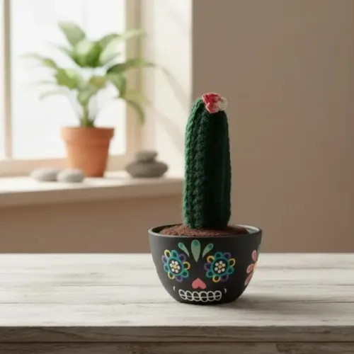 Vaso mexicano com cacto de crochê