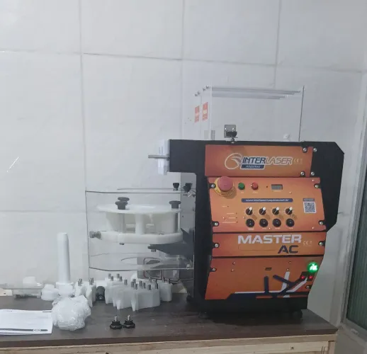 Máquina modeladora de Coxinha