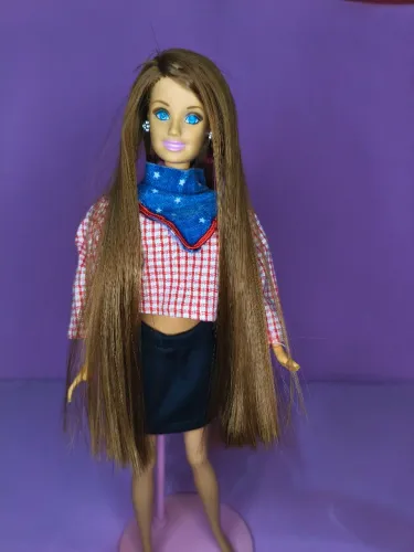Boneca Barbie cowboy