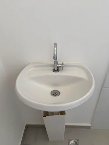 Lavatório deca + Torneira 