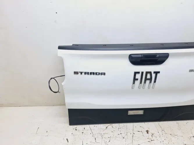 Tampa Traseira Porta Malas Fiat Strada 1.4 2022/ 2023 Branco