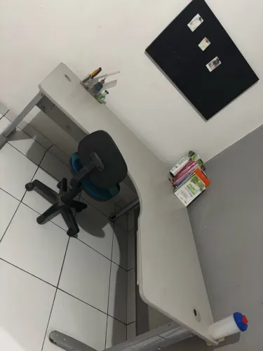 Mesa de escritório - R$ 150
