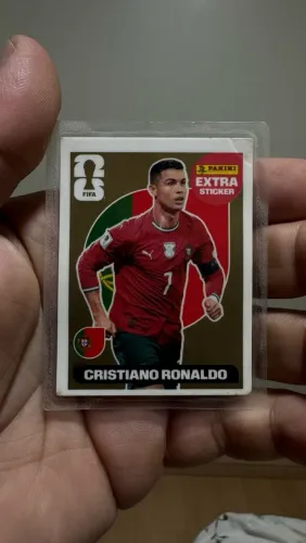 CRISTIANO RONALDO - EXTRA STICKER GOLD - COPA 2026 ?