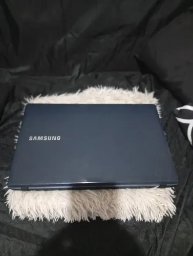 Notebook Samsung Core i7, Windows 11, Excelente