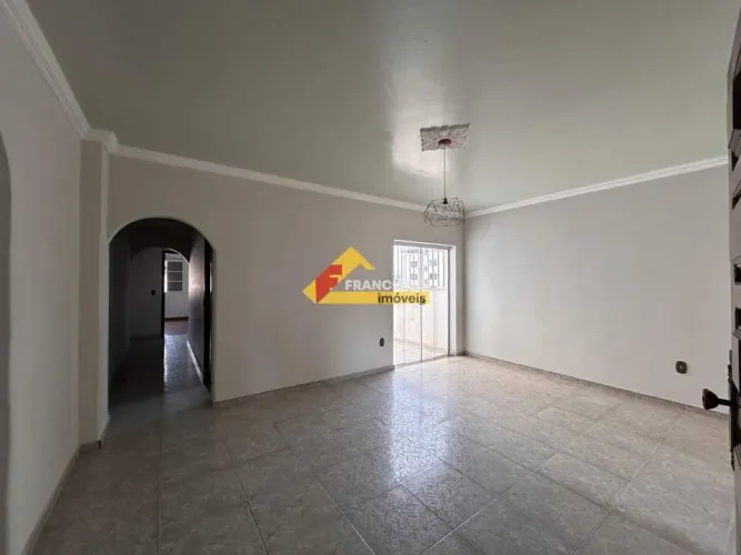Apartamento para aluguel, 3 quartos, 1 suíte, 1 vaga, Catalão - Divinópolis/MG