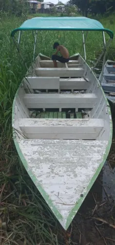 Vende - se bote