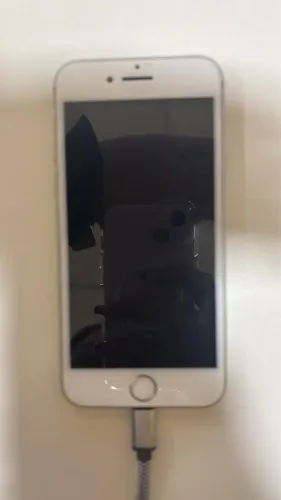Vende-se iphone 8