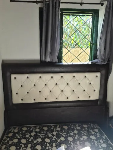 VENDO CABECEIRA 100$ NAO ENTREGO.
