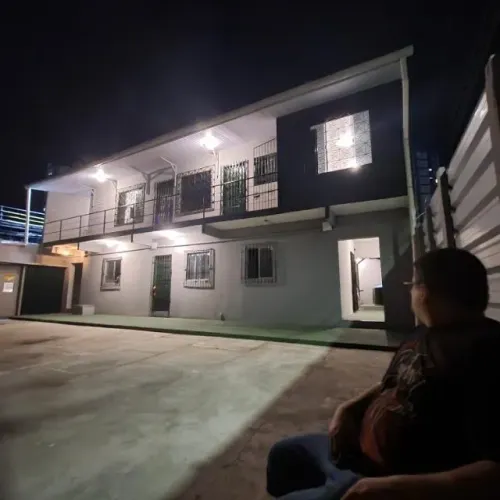 ALUGO APARTAMENTO MOBILIADO próximo ao Shopping Pátio Belém