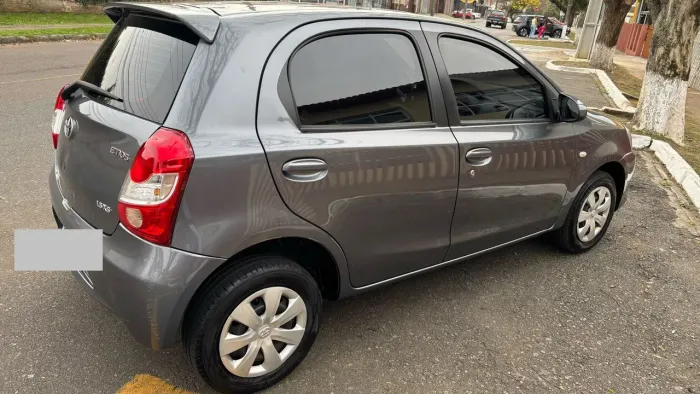 Toyota Etios XS 1.5 Flex 16V 5P Mec. 2016