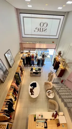 LOJA DE ROUPA FEMININA