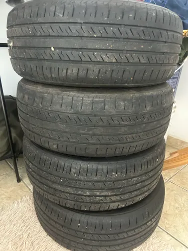 Pneu 195/54 15