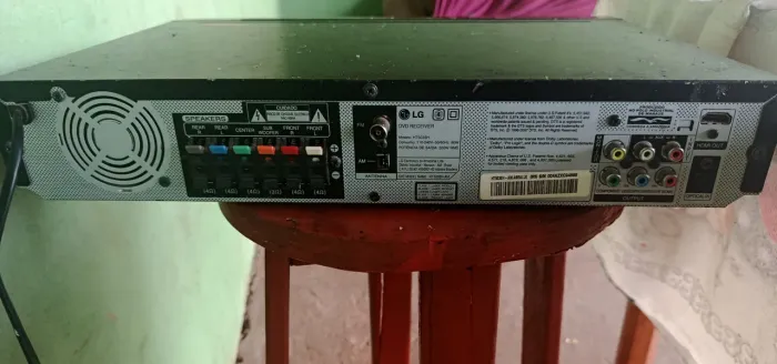 Aparelho Receiver DVD Home Theater LG HT503SH (Apenas o Aparelho)