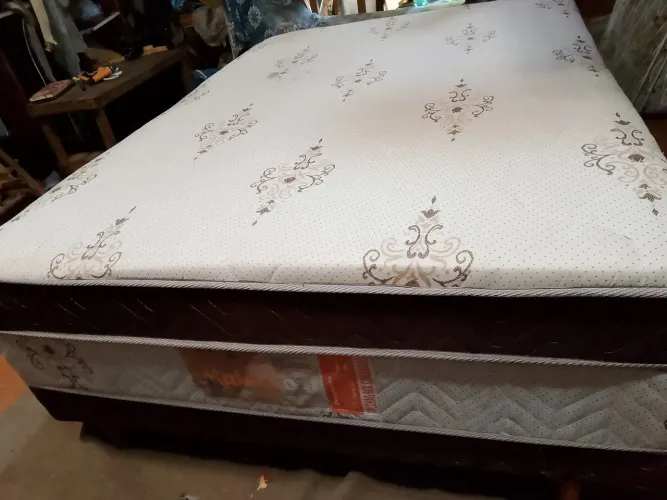 Cama box casal Nova de espuma